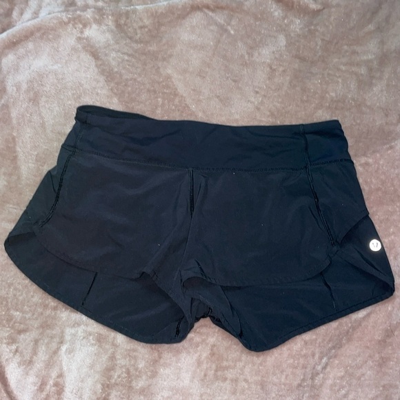 Lululemon shorts - Picture 3 of 3